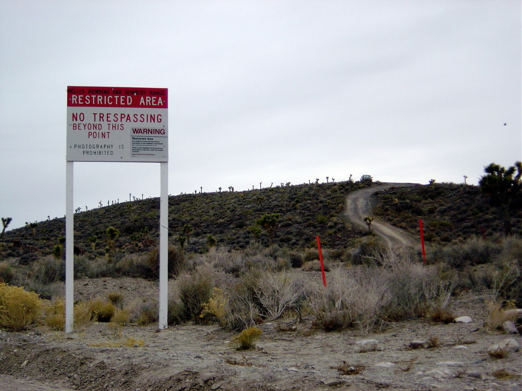 Wfm_x51_area51_warningsign