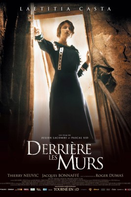 Affiche du film "Derrière Les Murs"